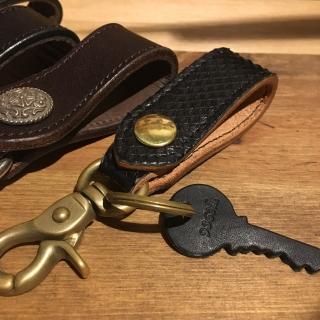 キーリング_PythonBLACK×BRASS